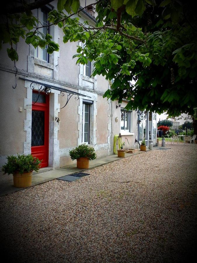 安妮住宿加早餐旅馆 Saint-Martin-de-Gurçon 外观 照片